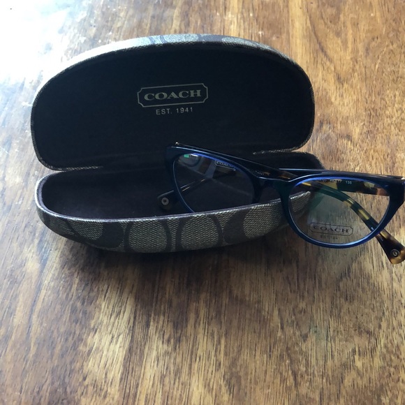 New authentic Coach glasses - Picture 2 of 9